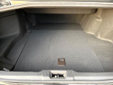 普段のお買い物や通勤、送迎等に十分な荷室スペースを確保しております。