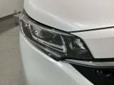 LEDヘッドライトは、点灯の瞬間から最大光量を発揮し、突然暗くなるトンネルなどでの安定感を高めます。