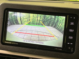 【バックカメラ】駐車時に後方がリアルタイム映像で確認できます。大型商業施設や立体駐車場での駐車時や、夜間のバック時に大活躍!運転スキルに関わらず、今や必須となった装備のひとつです!