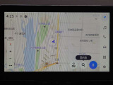 ディスプレイオーディオを装備。スマホとクルマをつなぐことで、これまでのナビに加えて、いろんなサービスが楽しめます。