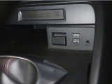 各種装備ございますので是非一度ご来店いただいて現車のご確認お願いいたします。