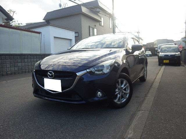 マツダ デミオ 