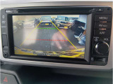 バックカメラ装着で駐車時も安心です♪