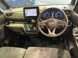 運転席からの視界が広く、隅々まではっきり見渡せます☆