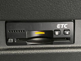 【ETC】高速道路の料金所をストレスなく通過!話題のスポットやサービスエリアに多い「スマートIC」利用時は必須のアイテムです。当店でセットアップを実施、ご納車当日からすぐにご利用いただけます!