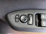電動格納ミラー、パワーウインドウ