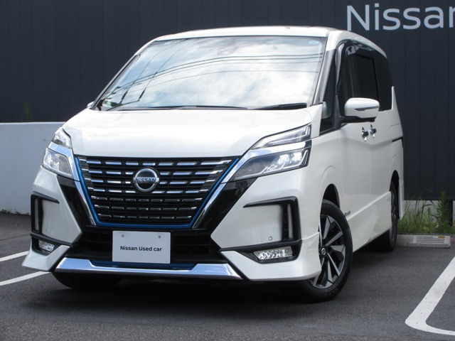 セレナ 1.2 e-POWER ハイウェイスターV 
