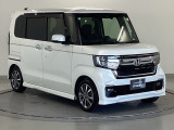 ご覧のように綺麗にクリーニングされており、とてもキレイなボディですよ。外装はもちろん内装も綺麗です。