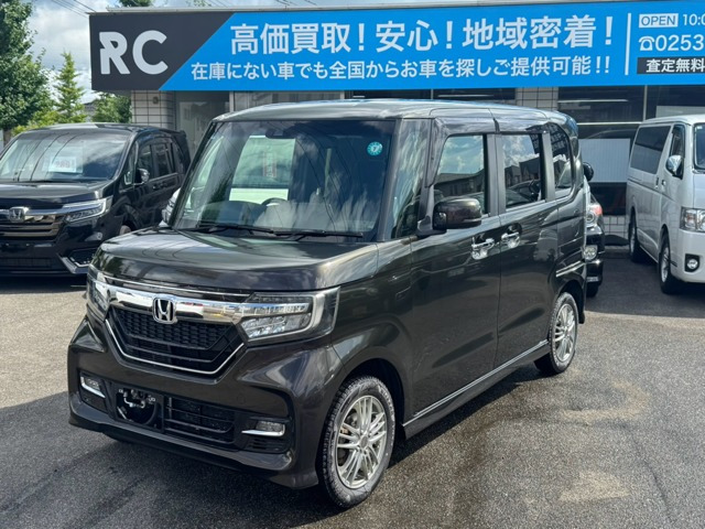 ホンダ N-BOXカスタム 