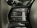 ステアリングリモコンは、運転中でも簡単に音量調整やチャンネル変更もできます!わき見運転防止にもつながるので安心です♪