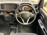 このハンドルを握った時に、車を所有している優越感を味わえますね