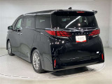キャンピングカーをはじめ、ライフスタイルに刺激を与えるこだわりのカーライフ、アウトドア&times;クルマ遊びの新定番をご提案いたします。