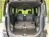 普段のお買い物や通勤、送迎等に十分な荷室スペースを確保しております。セカンドシートを倒すと、大きな荷物の積載も可能です♪
