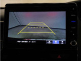 バックカメラ搭載です!車庫入れが苦手な人はもちろん、車両感覚に自信がある人にもお勧めです!見えない箇所が見えるようになるので、低い障害物や隠れてしまっている子供の存在等にも気付く事が出来ます。
