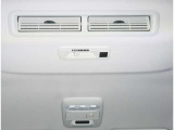 リヤ専用の吹き出し口の