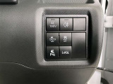 前方の自動車を検知し、追突の危険性が高まったら、音や警告灯などで警告し、ドライバーにブレーキ操作を促します!
