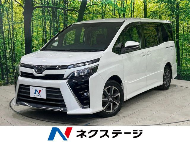トヨタ ヴォクシー 