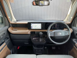 広々とした視界を体感できます。運転が楽しくなりますね。