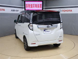 広々とした車内空間に優れた燃費性能。更にデザインも上質で人気のお車です!