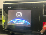 【メーカー純正ナビ】インテリアに溶け込むスタイリッシュな「専用設計」メーカーナビを装備♪視認性や操作性など基本性能にも優れ、より上質なカーライフをお楽しみいただけます。