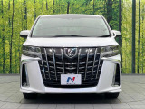 弊社では、全車『修復歴なし』のお車のみ取り扱っております。専任バイヤーによる厳選した仕入れの後、入庫後の車両チェックを行い、ネクステージが認定した高品質な中古車をご提供しております。