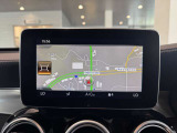バックカメラにより駐車時の後方確認も楽にできます。