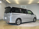 ご納車までの期間ですが、県内のお客様は1、2週間、県外のお客様は2、3週間ほどでご納車が可能となります。ただし、お支払いや書類の状況によっては多少の前後もありますので、その際には何卒ご了承下さい。