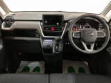 インパネ全体!視界が良好で小回りが利くので運転が苦手な方でも運転しやすいです♪