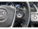 Hondaセンシングの機能のひとつ、アダプティブクルーズコントロール付!アクセルから足を離しても設定したスピードと前車との車間を保ち走行してくれます!車線維持もアシスト☆高速道路で疲労軽減ですね☆