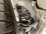 お車を安心してお乗りいただく為には、足回りの定期点検が欠かせません。サービスサポート(有償保証)では無料点検もご提供しており、安心のカーライフをお過ごしいただけるサポート体制が整っています。