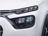 【ヘッドライト】省電力で長寿命の明るく運転しやすいLEDヘッドランプです。明るく照らすので暗い夜道からお客様を守ってくれます。