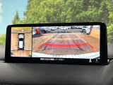 【360&deg;ビューモニター】専用のカメラにより、上から見下ろしたような視点で360度クルマの周囲を確認することができます☆死角部分も確認しやすく、狭い場所での切り返しや駐車もスムーズに行えます。