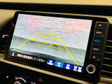 バックカメラが装備されており、後方の安全確認はもちろんのこと狭い場所での駐車や雨の日・夜間など視界の悪いコンディションでのストレスの軽減にもなります!