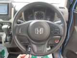 握りやすいハンドルで運転しやすいです♪