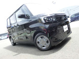 スチールホイール装着車です♪