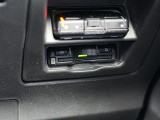 ETC車載器搭載です。スマートICも増えてきており、必須装備といって良い便利装備です。