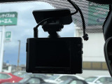 ◆【ドライブレコーダー】映像・音声などの運転中の記録を残します。事故などを起こした起こされた時の証拠になりえますので、もしも時でも安心ですね。