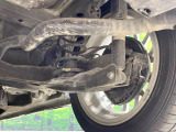 お車を安心してお乗りいただく為には、足回りの定期点検が欠かせません。サービスサポート(有償保証)では無料点検もご提供しており、安心のカーライフをお過ごしいただけるサポート体制が整っています。