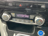 便利な『オートエアコン』装備となっております。ボタン1つで、快適なドライブが満喫できます♪