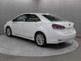 HSとは「Hamonious Sedan」のことで「地球」「人」「上質」との調和をテーマに開発されています。