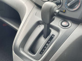 お車の在庫状況はネットからのお問い合わせですと営業時間外の場合、返信にお時間頂いております、在庫の確認をお急ぎの際は、営業時間内にお電話によるお問い合わせをお勧めします。