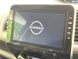 【大画面ナビ】人気の大型10インチナビを装備。存在感のある大画面はインパクト大!ナビ利用時のマップ表示は見やすく、テレビやDVDは臨場感がアップ!いつものドライブがグッと楽しくなります♪