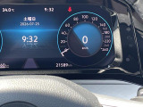 弊社新車拠点からの下取りワンオーナー車です。弊社整備工場にて点検整備を行ったうえで認定中古車保証を付帯しご納車いたしますのでご安心ください。