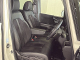 程よく反発のあるシートで乗り心地いいですよ!