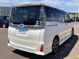 ヴォクシー 2.0 ZS 煌 