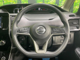【ステアリングスイッチ】運転中、前方から目線をそらすことなく、オーディオ等の操作が可能な便利機能!安心&快適なドライブを演出してくれます♪