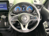 【純正革巻きステアリング】上質な革を使用することで、手にしっかり馴染みとても運転しやすいハンドルです♪