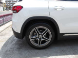 車輌に関する装備・価格等ご不明点などお気軽にお問合せ下さい。また、総額価格に関しましては車輌本体価格に納車に関わる費用等は別途料金がかかります。詳細は当店スタッフへお問い合わせ下さいませ。