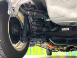 お車を安心してお乗りいただく為には、足回りの定期点検が欠かせません。サービスサポート(有償保証)では無料点検もご提供しており、安心のカーライフをお過ごしいただけるサポート体制が整っています。