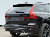 ◆バック/万が一を考え、安全性を重視する方に選ばれているVOLVO車。ドアを開閉するとその重み・厚みに驚くはず